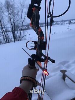 2018 Bear Archery Species RTH Compound Bow READY TO HUNT BUNDLE