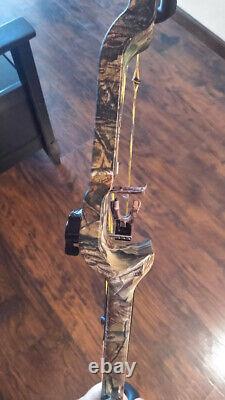 BEAR ATTACK Compound Bow RealTree Camouflage Drop Away Rest