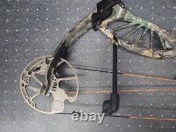 Bear Archery Approach Compound Bow (no front sight) Right Hand