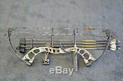 Bear Archery Cruzer Ready to Hunt Compound Bow Right Handed