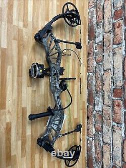 Bear Archery Trace Bow HC Right-Handed DL 26.5-30 PW 55-70 Lbs SN 3338812