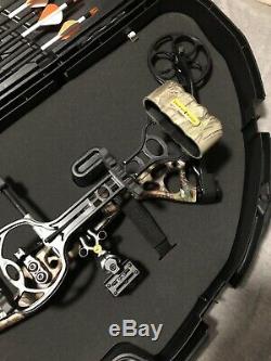 Bear Attitude Compound Hunting Bow With Case And Many Extras Camo Excellent Cond