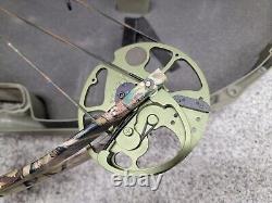 Bear Charge Compound Hunting Bow Package In Hard Case a-x