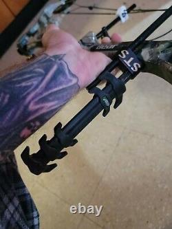 Bear Charge RH Compound Set Up Archery 40-70 lbs Hunting Bow