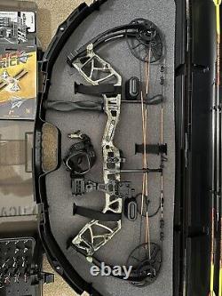 Bear Compound Bow Complete Package