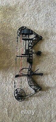 BlackOut Distinct Compound Bow