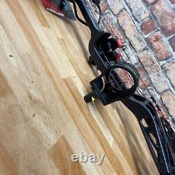 BlackOut Distinct Compound Bow 70LBS Left Handed