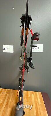 Blackout Intrigue XS Compound Bow 70# Right Hand / Camo