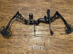 BowTech Fuel Compound Bow Left Hand ready to Hunt Withcase, Release, Arrows
