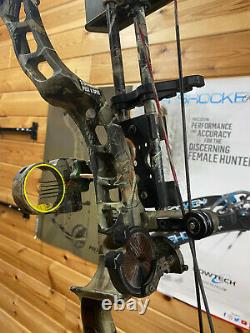 Bowtech 82nd Airborne Camo Hunting Bow Package LOADED RH Hard to Find RARE BOW