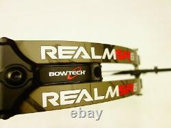 Bowtech Archery Realm SR6 With Accessories 25.5 30 RH 60# 70# Used