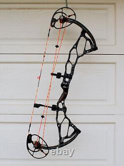 Bowtech BT-X 31 RH, Speedy Hunting Bow, New #60 Limbs, Cams, String