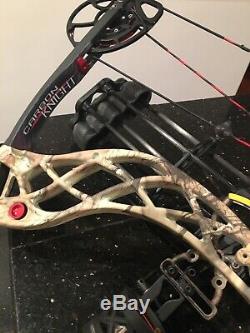 Bowtech Carbon Knight Rh 70# Mint Condition, Ready For Hunting