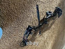 Bowtech Realm X 60# Right Hand 28 1/2 in draw shot very little. Never hunted