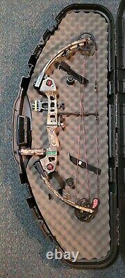 Buckmasters Fred Bear Generation 2 Compound Bow + Case