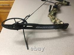 Diamond Archery Infinite Edge Right Handed Hunting Bow Mossy Oak Country
