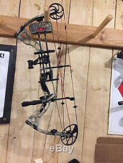 Diamond Outlaw Left Hand Compound Bow Package Ready To Hunt Loaded