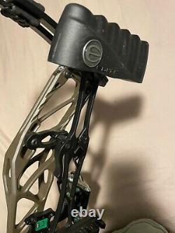 Elite Kure Compound Bow with accessories Ready to Hunt