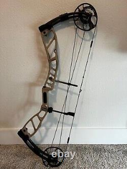 Elite Terrain compound bow, Right Handed, 55-70lbs, in excellent condition