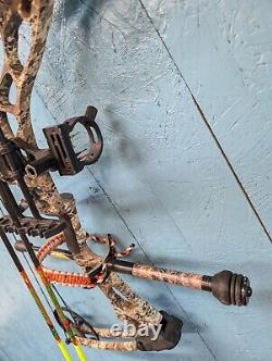 GEN X LR8 XOMPOUND BOW 19-30 Length 15-70# Draw Weight VCS CAM SET UP NICE