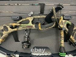 HOYT ARCHERY CARBON RX-3, never hunted with, only shot at a range once