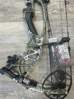 HOYT AXIUS Compound Hunting Bow 28 to 30 RH 60# to 70# Optifade Elevated II