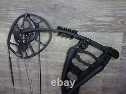 HOYT REDWRX CARBON RX-4 Compound Hunting Bow 28 to 30 Right hand 60# to 70#