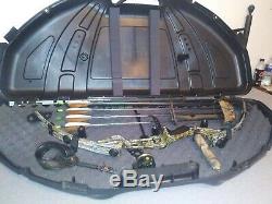 High Country Compound Bow, Fully set up ready to hunt, string is 2 years old