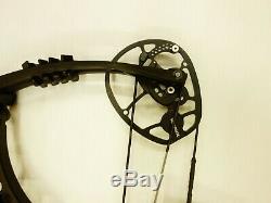 Hoyt Archery Nitrux 27 30 RH 50#-60# Black New