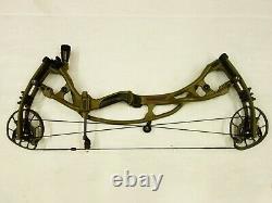 Hoyt Bow Carbon RX-5 Right Hand 70# 28.5-30 Wilderness