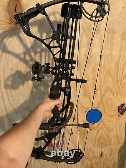 Hoyt Carbon Spyder Thirty Compound Bow Loaded And Ready To Hunt