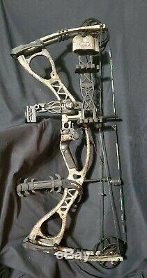 Hoyt Charger LH Compound Hunting Bow Left Handed RealTree With Extras