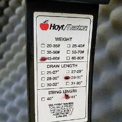 Hoyt / Easton Hunting Bow 45-60 lb. 29-31 Draw Length 41 String Length in Case