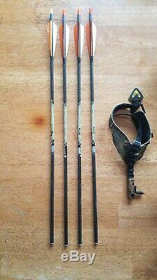 Hoyt Kobalt Bow withAccessories 40-50 lb limbs 25-28 Draw length Ready to Hunt