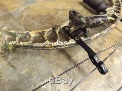 Hoyt Maxxis-31 Right-Hand 29 Draw 60# to 70# Archery Compound Hunting Bow