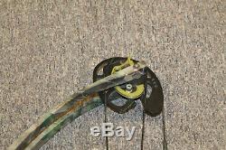 Hoyt Sabertec RH Compound Hunting Bow Pre-owned FREE SHIPPING