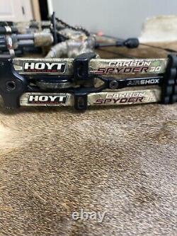 Hoyt Spyder Carbon Bow RH Right Hand Camo loaded with iSeries hard case