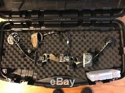 Hunting Bow PSE Bruin Pro Excellent Condition Includes Case + More
