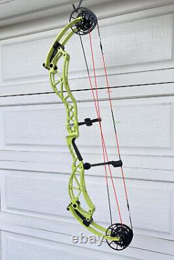 Hyper Green Bowtech Reckoning 35 Hunting-Target Bow #62.5,26-31 RH