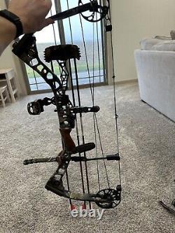 Mathew's Switchback XT Bow With Accessories