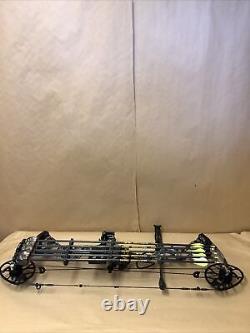 Mathews Halon 32 6 Brace Height Right Handed Compound Bow with Case