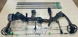 Mathews Heli-m Compound Hunting Bow with Sight, Quiver, 5 Arrows, 70 DW 26 DL, RH