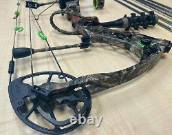 Mathews Heli-m Compound Hunting Bow with Sight, Quiver, 5 Arrows, 70 DW 26 DL, RH