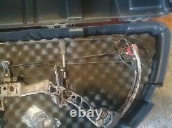 Mathews Monster compound bow right hand hunting 30in draw with case camouflage
