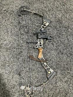Mathews Outback Compound Bow Ready To Hunt Very Nice Bow