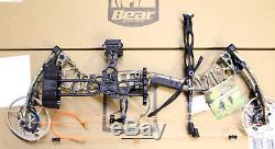NEW 2019 Bear Archery Divergent 28 ATA Realtree 70# RH RTH HUNTING Bow PACKAGE