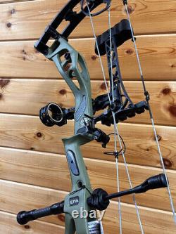 NEW Elite Carbon Era, RH, 70# Green Hunting Bow BOW OF THE YEAR in full PACKAGE