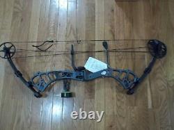 NEW PSE STINGER EXTREME COMPOUND BOW with case & black gold sight