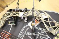 New Diamond Deploy SB Compound Bow Package Right hand 70lbs Free Case & Arrows