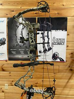 Nice USED Bowtech Assassin RH compound bow, 50 60lb RAK Camo Hunting Bow